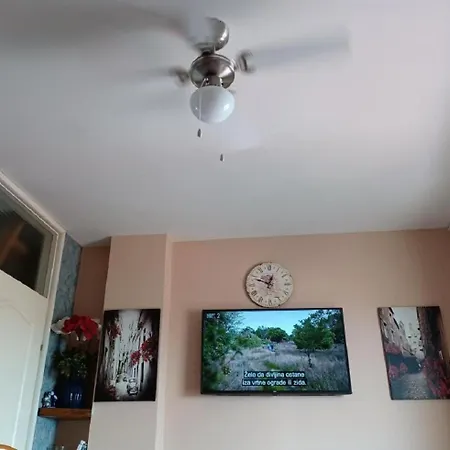 Apartment Davorv - 250 M From Sea